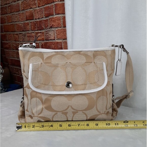 Coach Elegant Tan And White Signature Shoulder Bag - Picture 12 of 14